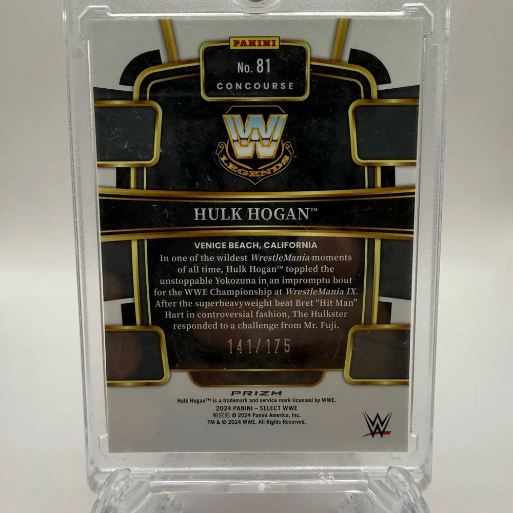 2024 Panini Select WWE Concourse Red Prizm #81 Hulk Hogan 141/175 with Hard Case